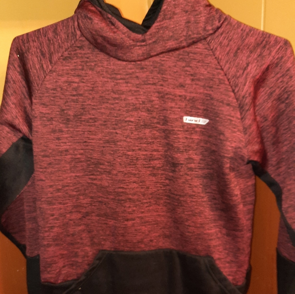 Boys Hind Hoody Size XL